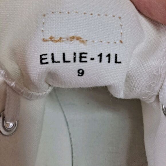 Mudd Ellie-11L Women's Canvas Sneakers Sz 9 White Canvas Lace-Up Low Top Cap Toe - Picture 7 of 11